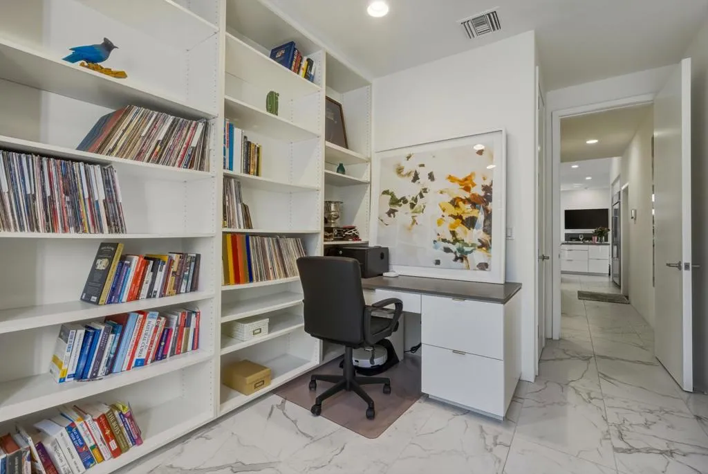 48700 San Pedro Street, La Quinta, California 92253 home-pic-26